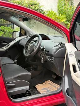 Toyota Yaris 2010 - Photo 6
