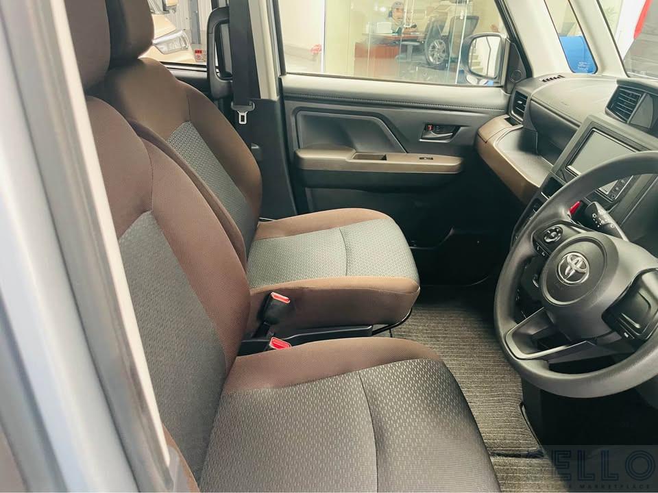 Toyota Roomy 2023 - Photo 2