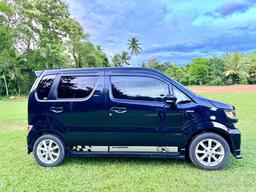 Suzuki Wagon R 2017 - Photo 7