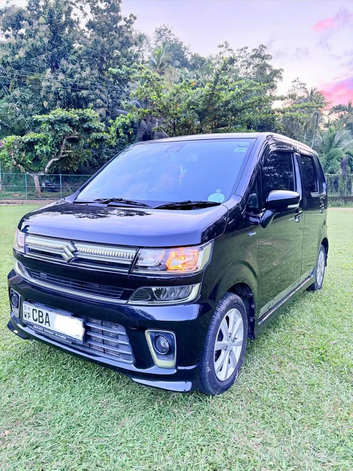 Suzuki Wagon R 2017 - Photo 9