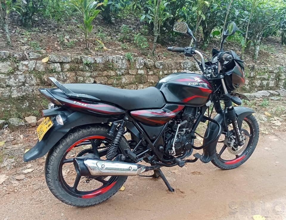 Bajaj Discover 2011 - Photo 2