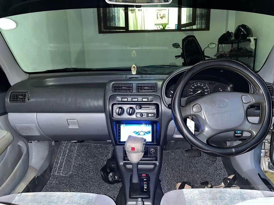 Toyota Starlet 1996
