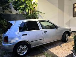 Toyota Starlet 1996 - Photo 2