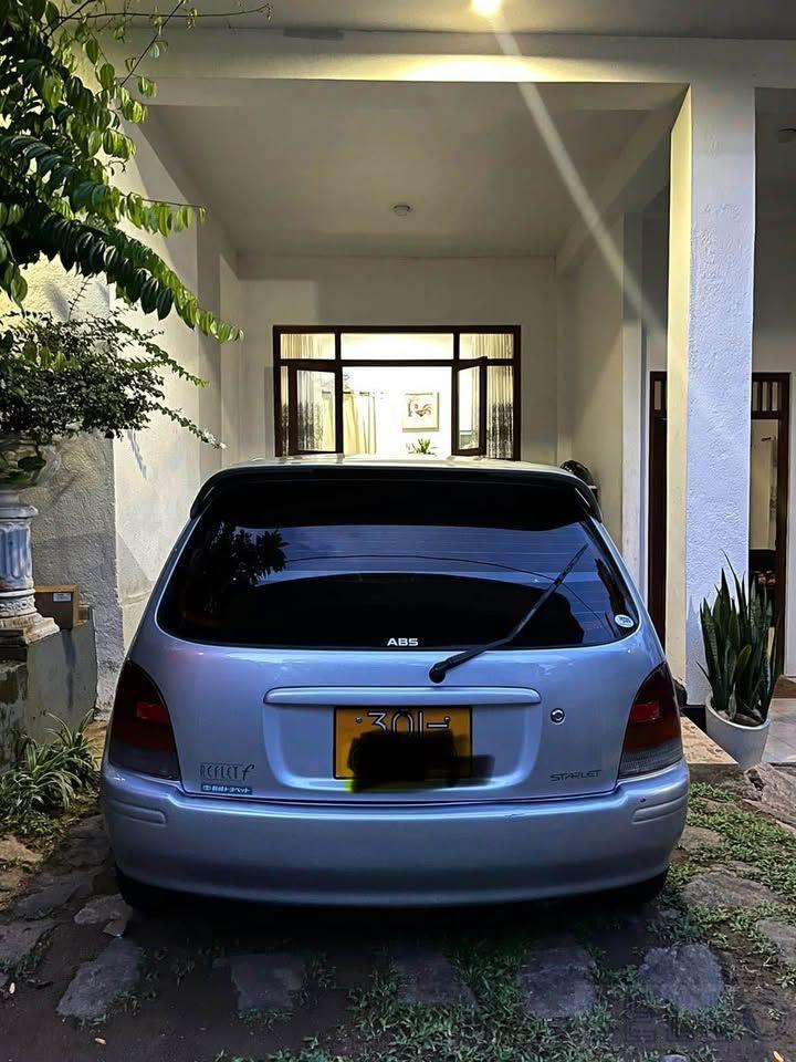 Toyota Starlet 1996 - Photo 5
