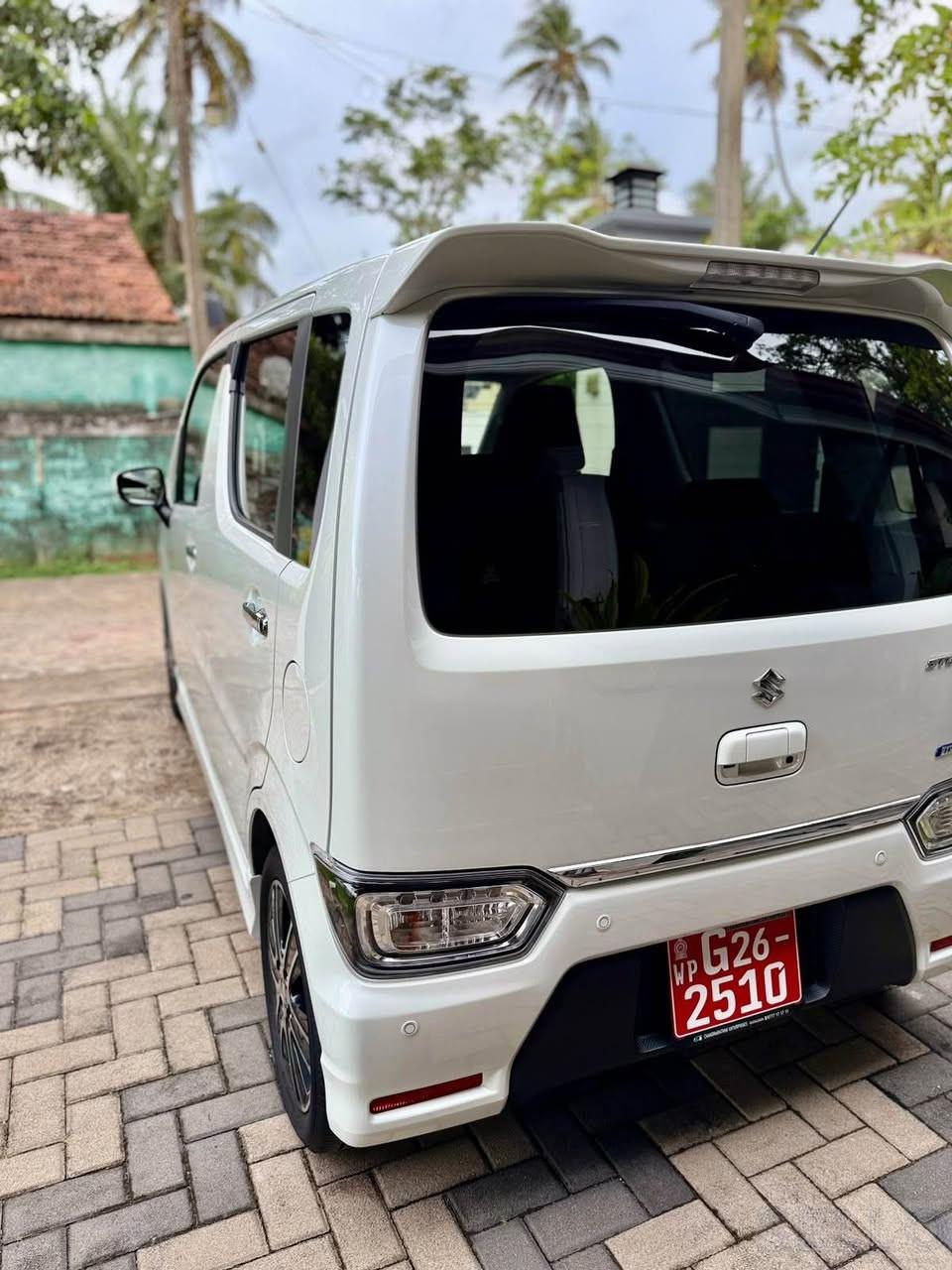 Suzuki Wagon R 2025 - Photo 2