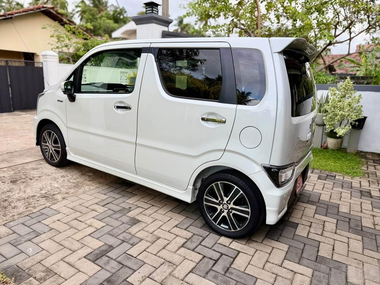 Suzuki Wagon R 2025 - Photo 4