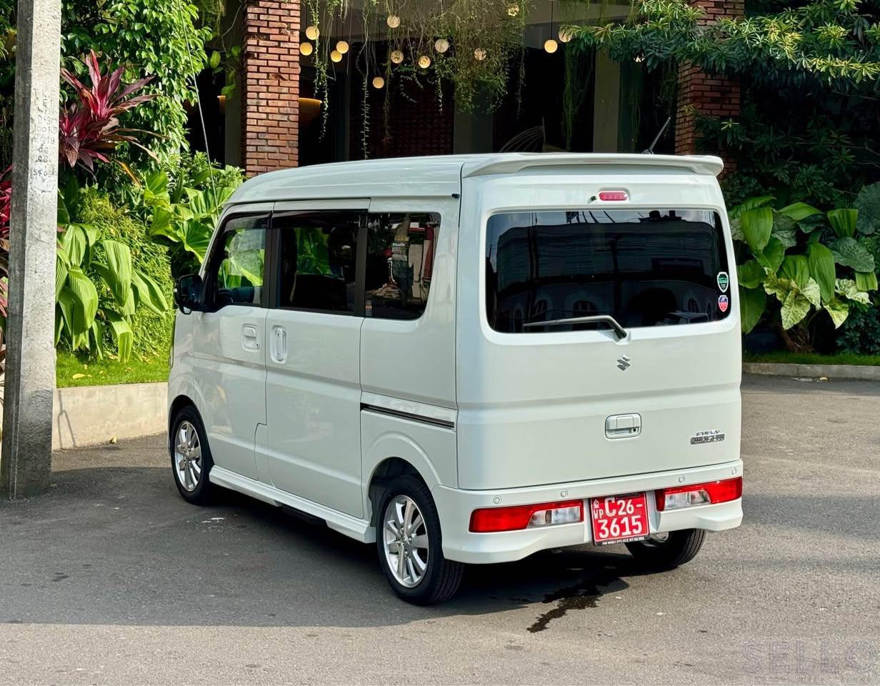 Suzuki Every Wagon 2026 - Photo 4