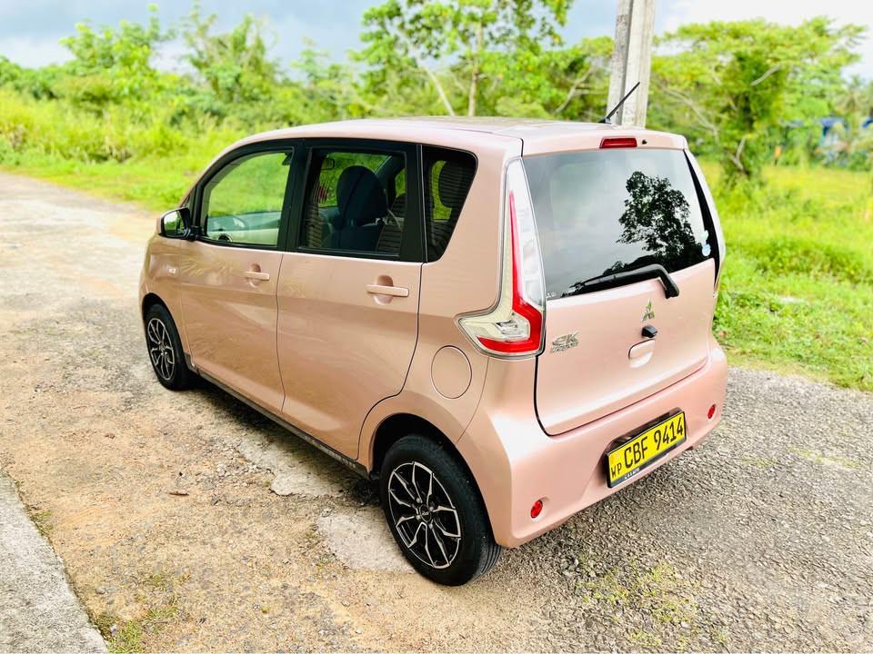 Mitsubishi EK Wagon 2016 - Photo 7