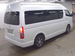 Toyota Hiace 2026 - Photo 2