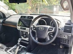 Toyota Land Cruiser 2009 - Photo 2
