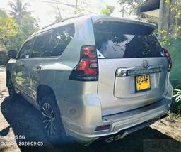 Toyota Land Cruiser 2009 - Photo 5