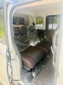 Toyota Roomy 2025 - Photo 3